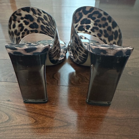 ZARA: ANIMAL PRINT VINYL HIGH HEELED MULES; LEOPARD; SIZE 7.5/EU 38 - Picture 6 of 11